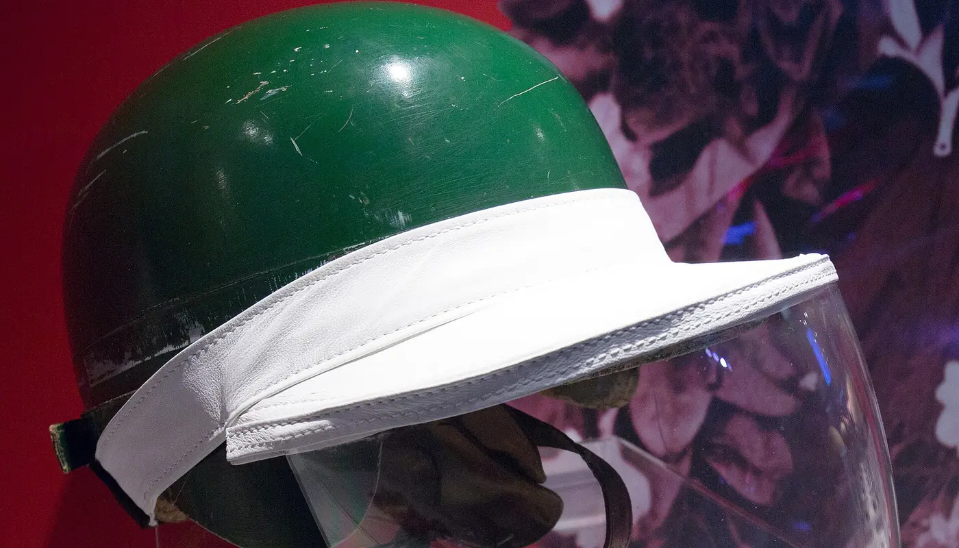 Mike Hawthorn helmet with rain visor Museo Ferrari